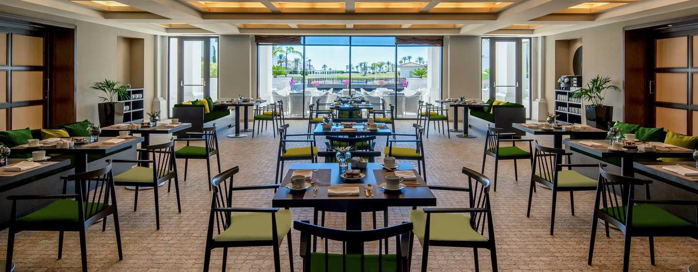 拉托雷希尔顿逸林高尔夫水疗度假酒店 罗尔丹 外观 照片 The Terrace